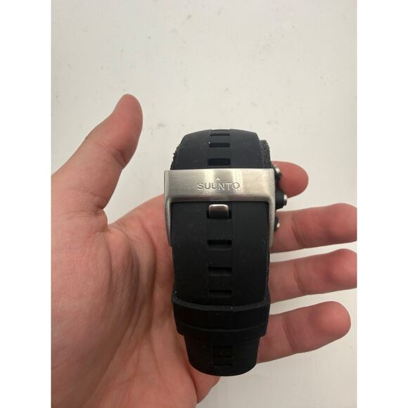 SUUNTO Digital Watch Black Rubber Strap With Charger & Box Tested Working main image 7